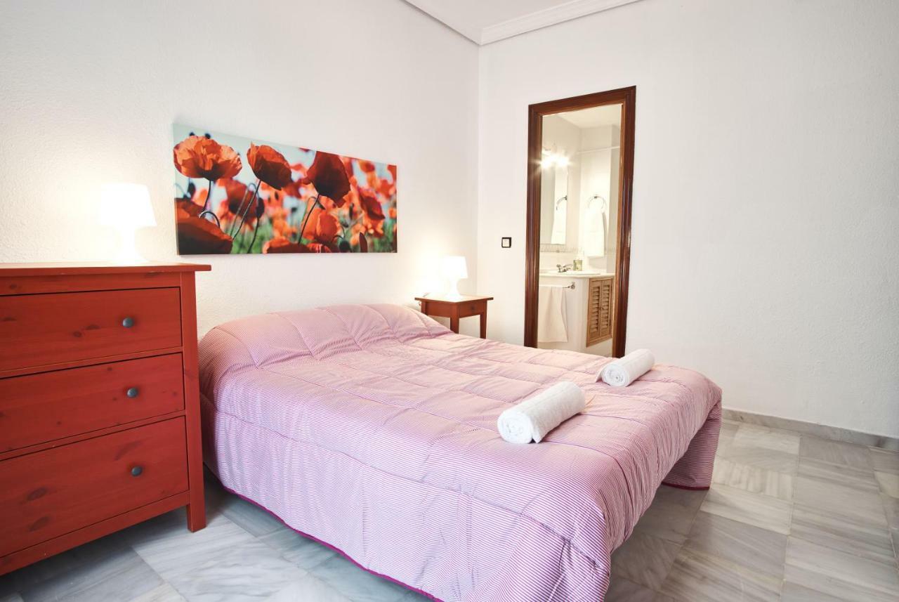 Pureza Oasis Suite Sevilla Exterior foto